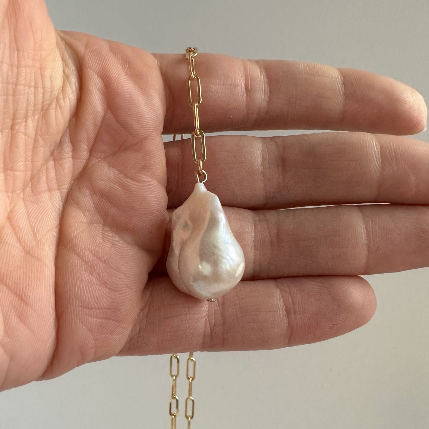 Baroque Pearl Y Necklace